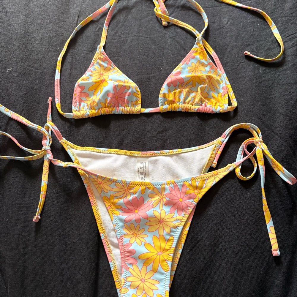 Triangle Bikini Sets Bundle - image 7